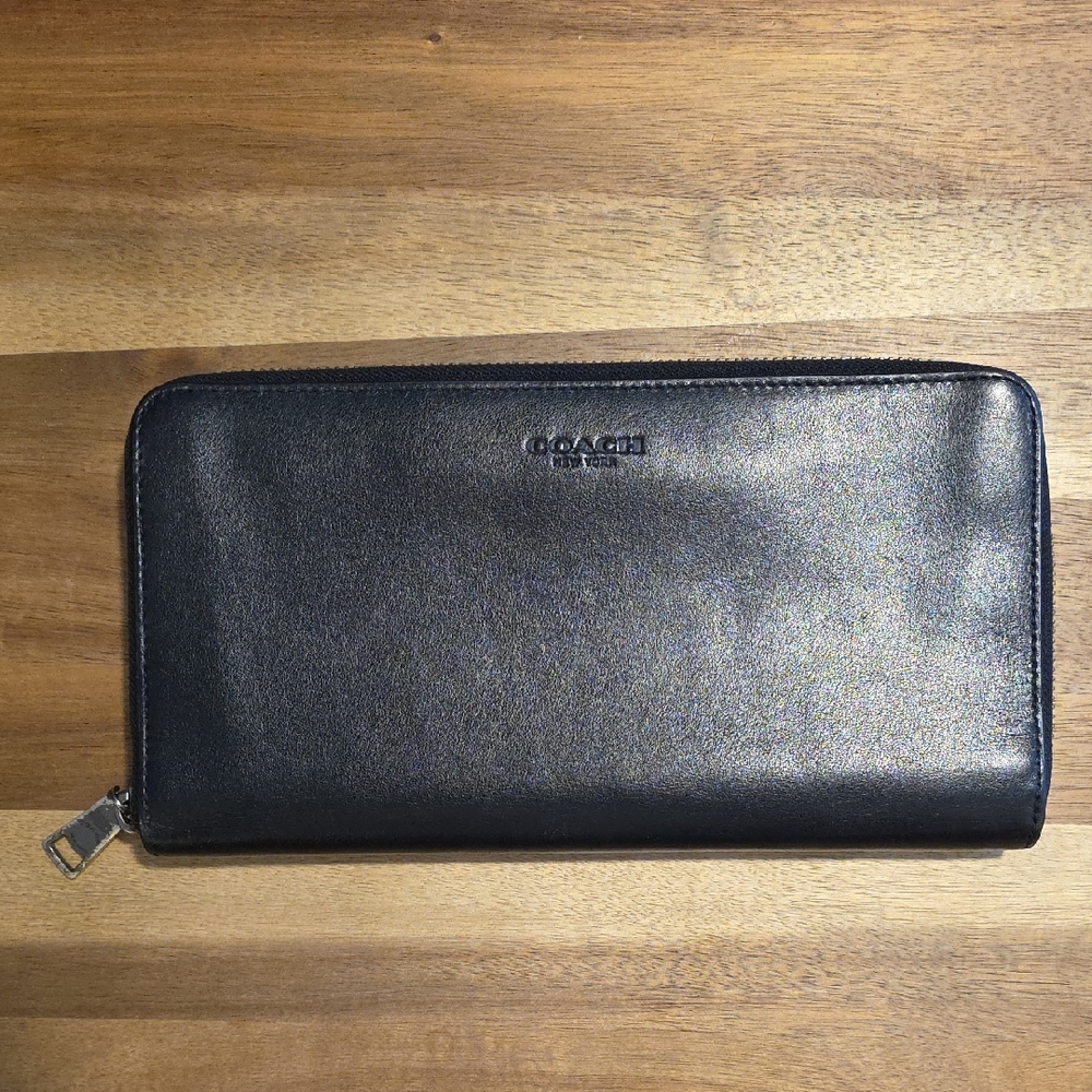 Coach Large Zip Around Travel Wallet